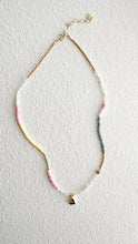 Load image into Gallery viewer, The Daisy necklace

