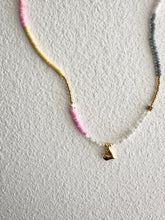 Load image into Gallery viewer, The Daisy necklace
